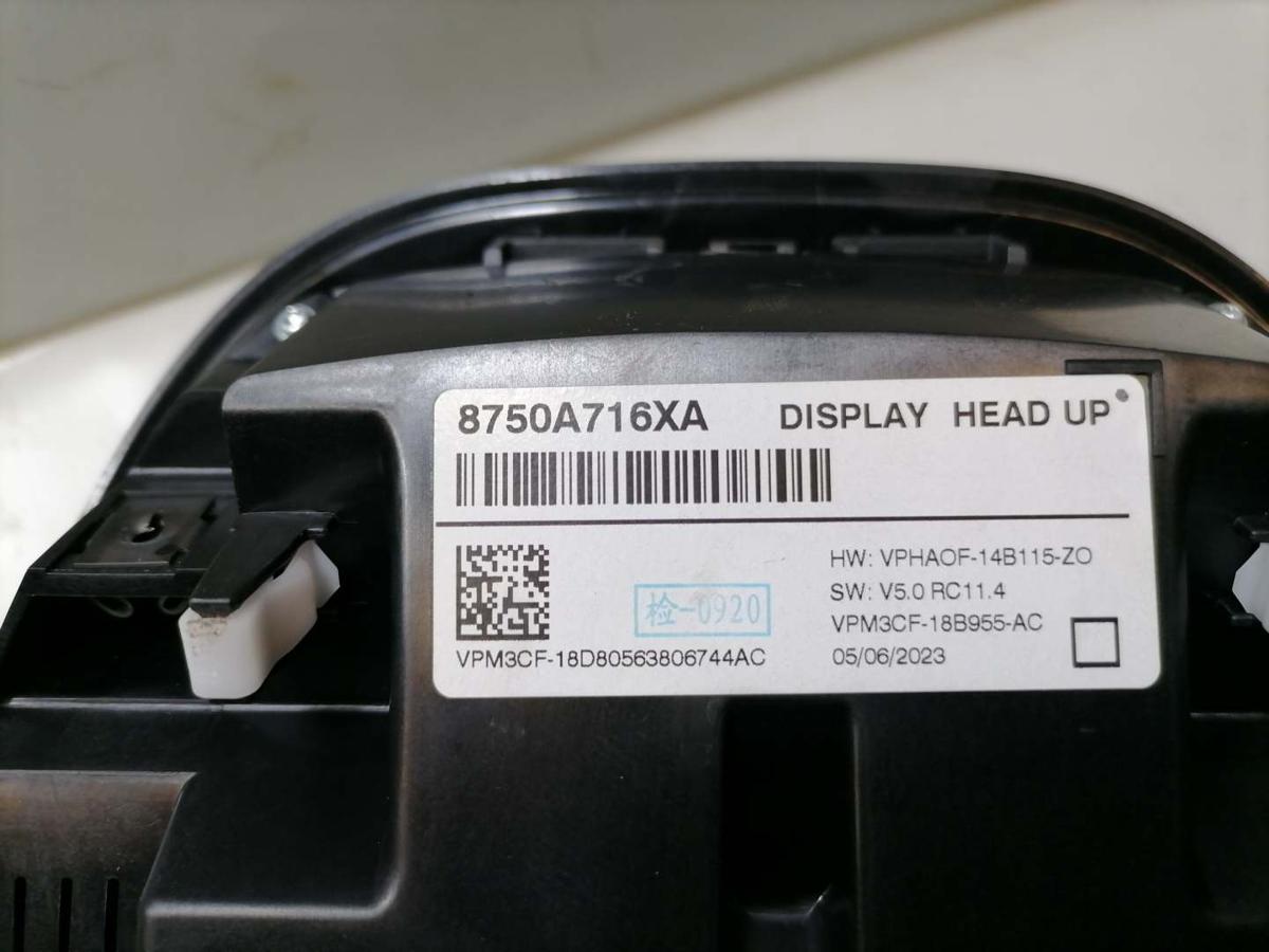 Mitsubishi Eclipse Cross original Head Up Display Bj.2023